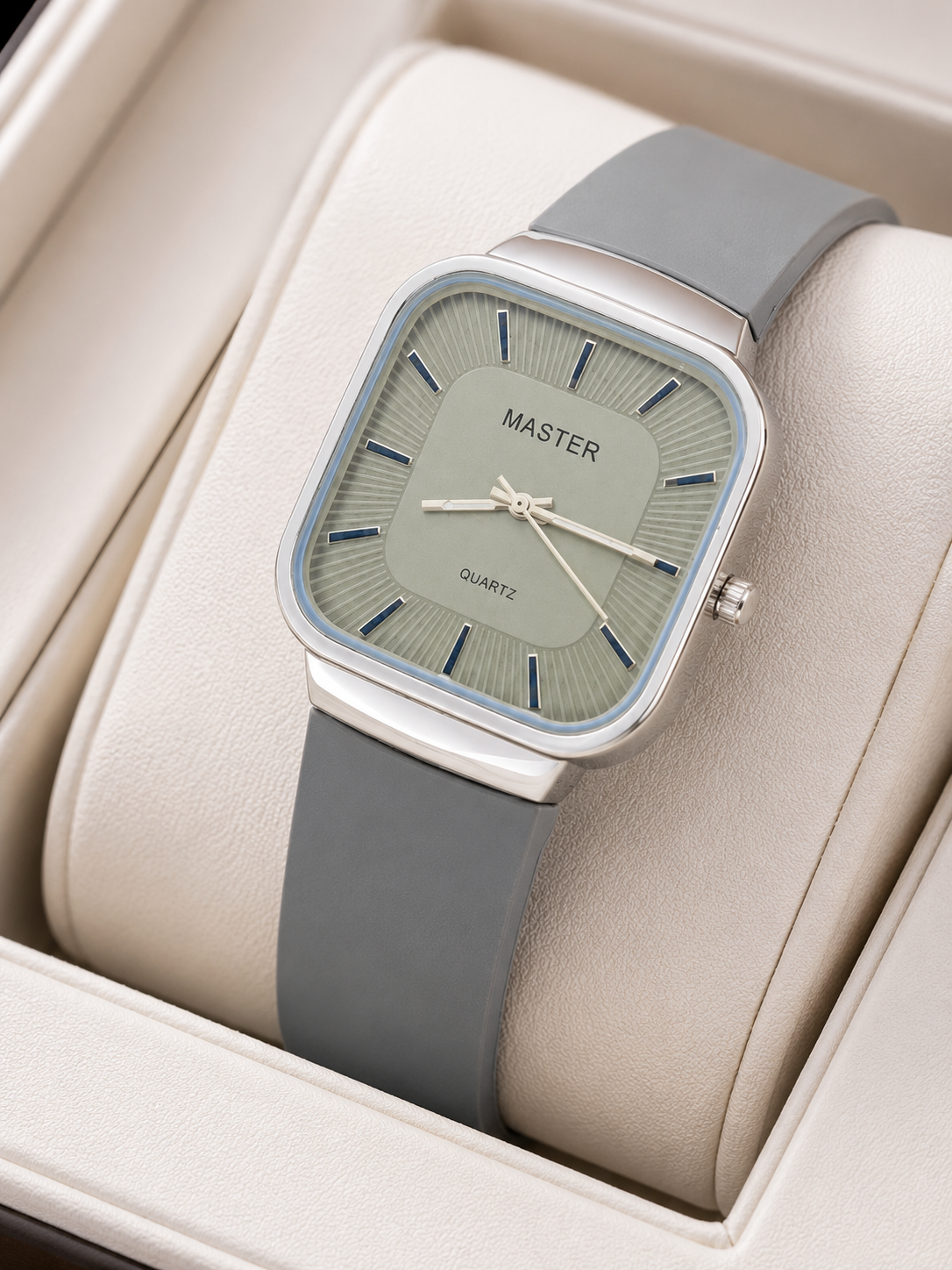 Master Quartz Silicon Strap Watch – Premium Everyday Timepiece